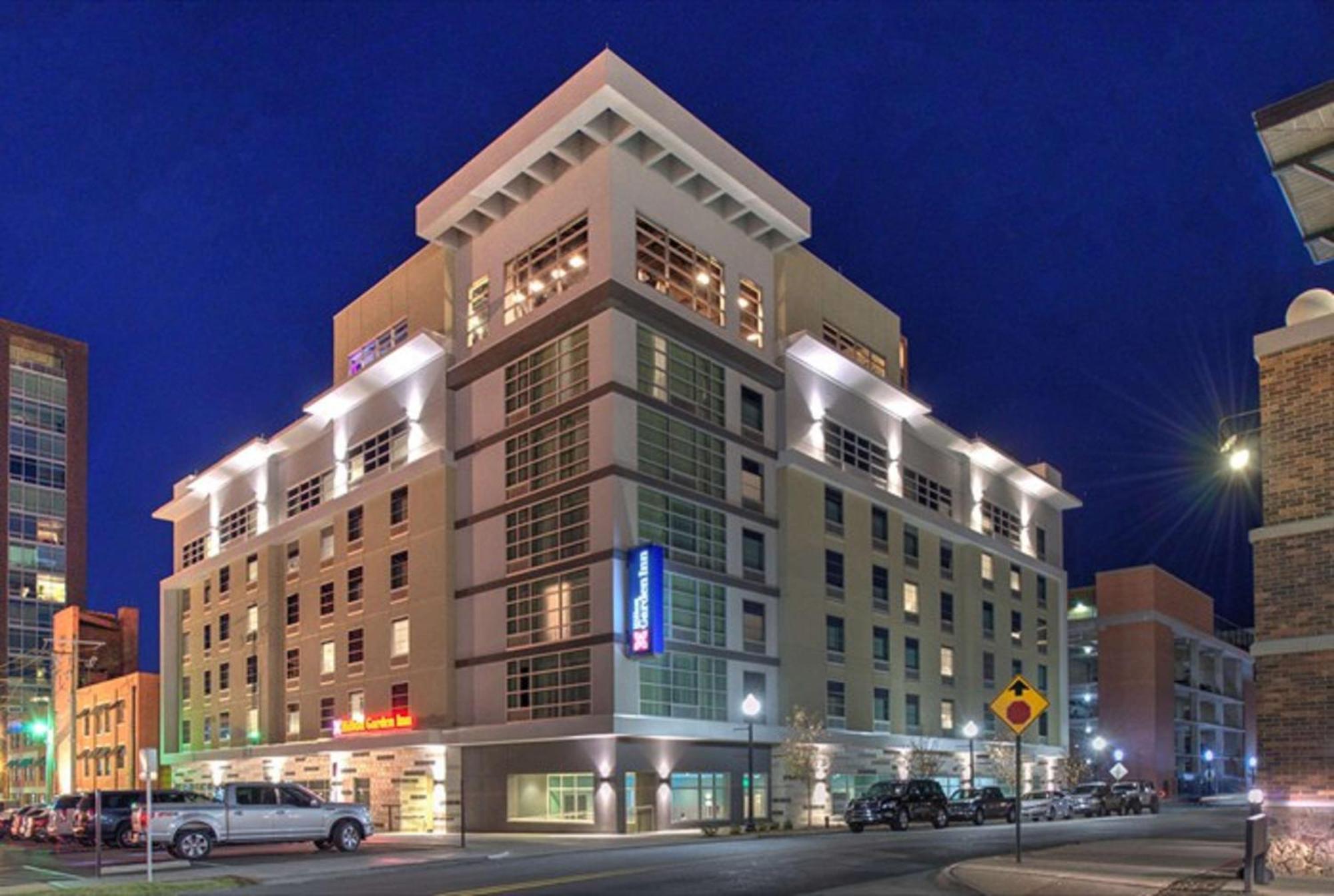 Hilton Garden Inn Little Rock Downtown Exterior photo